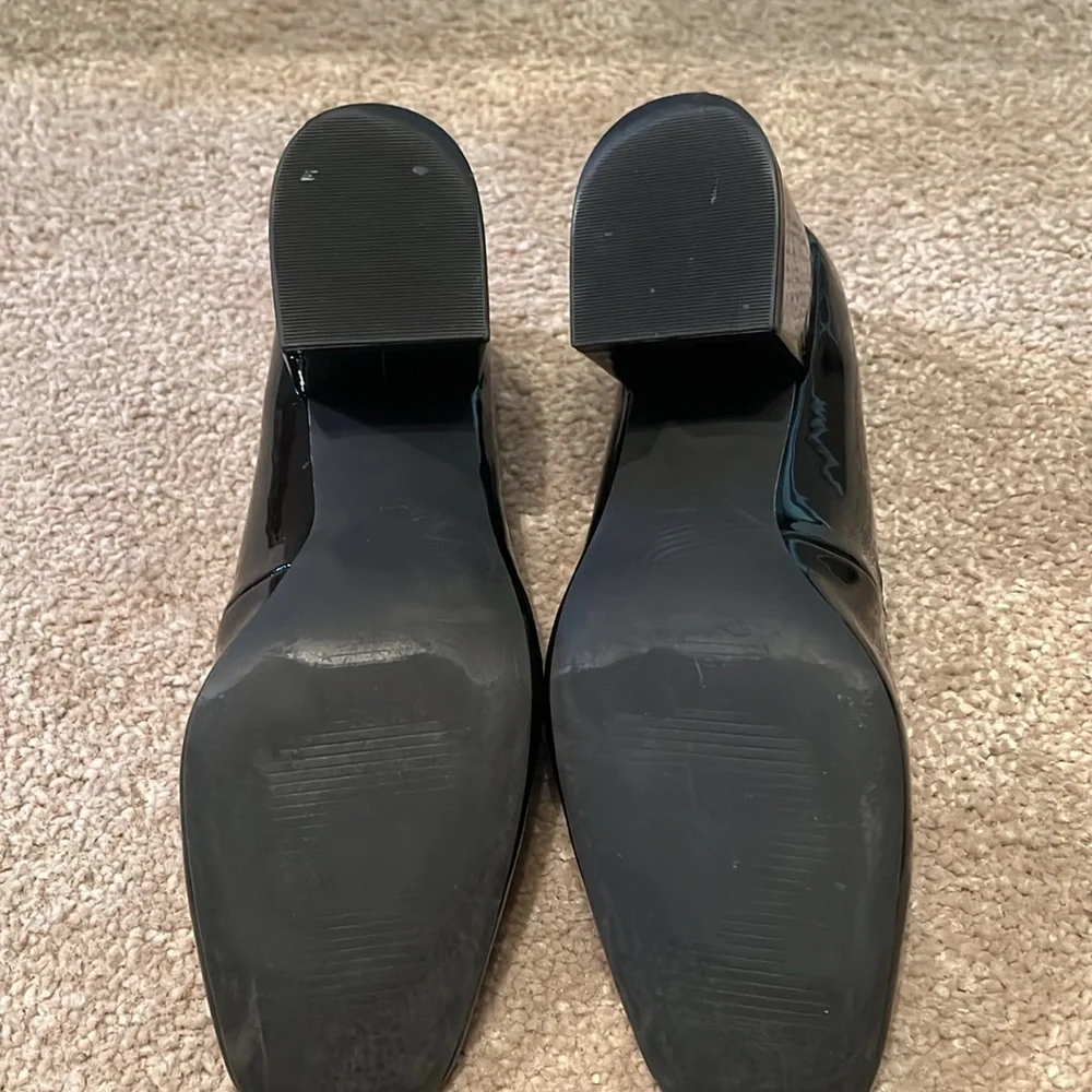 Steve Madden Maryjane Black Patent Leather Heels - Picture 4 of 6